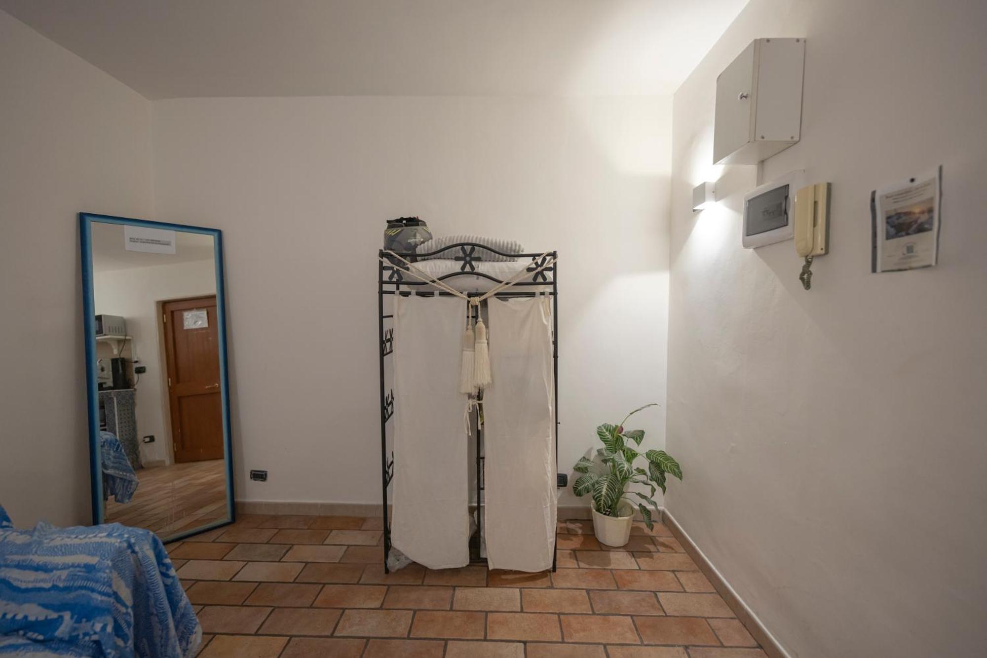 Ferienwohnung Lighthouse Taranto Exterior foto